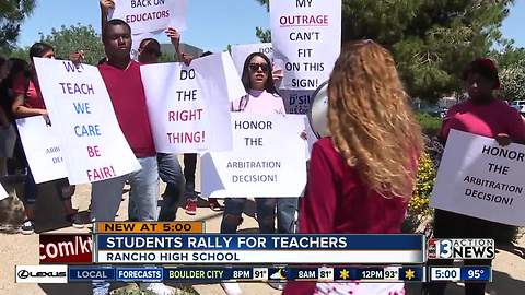 Students and teachers protest to keep teacher raise amid CCSD budget cuts