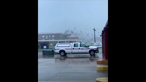 The Moment Hurricane Ida Rips Roof Off Louisiana Hospital