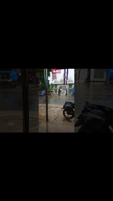 Barsat kahan Jaenge WhatsApp status