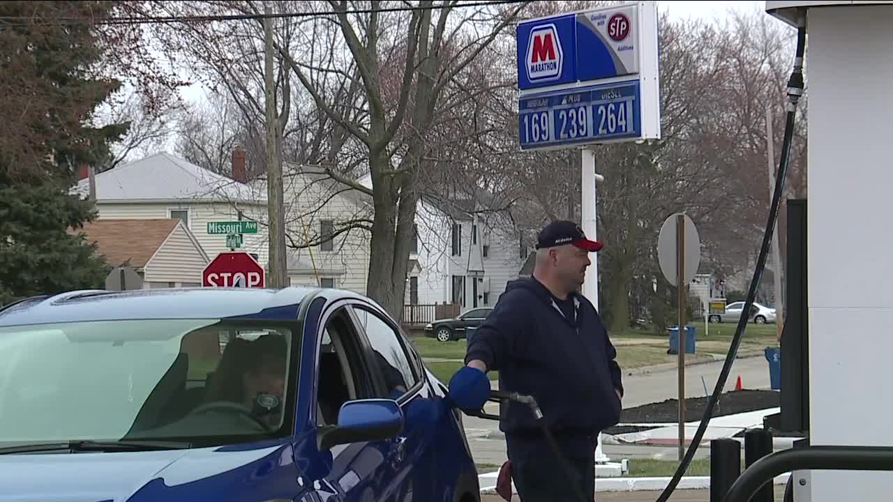 This Lorain gas station is giving customers peace of mind