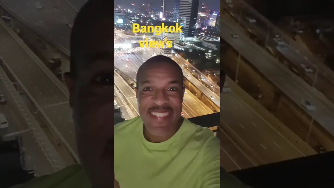 The views from the balcony in Bangkok 🙃#shortsvideo #Bangkok #shorts #shortsviral #youtuber #city