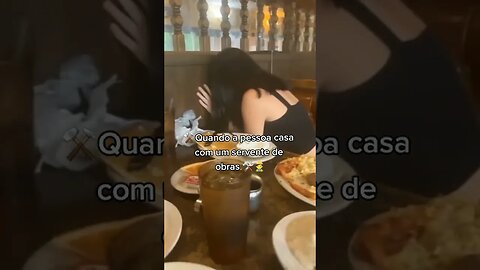 ELE É MUITO ROMANTICO #memes #viralvideos #rir #shorts