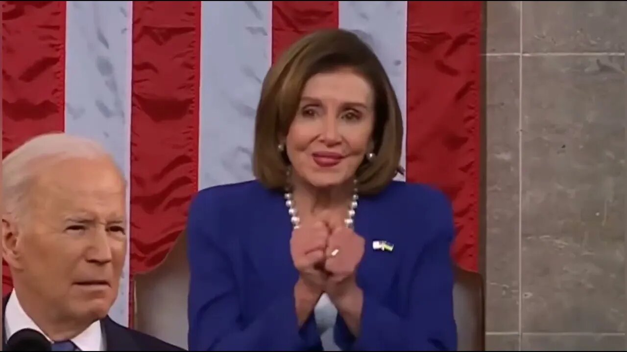 Pelosi Loves Biden | State of the Union Weirdness