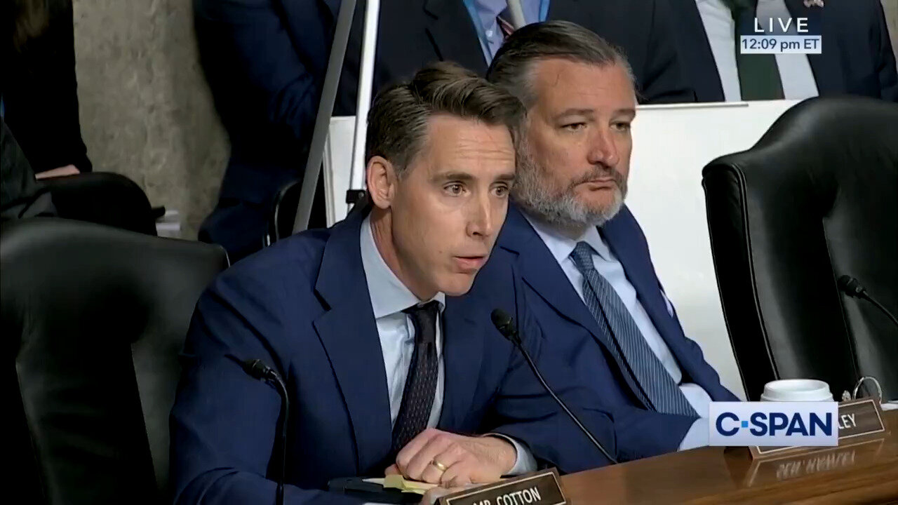 Sen. Josh Hawley Goes SCORCHED EARTH On Acting Secret Service Director For Not Firing Anyone