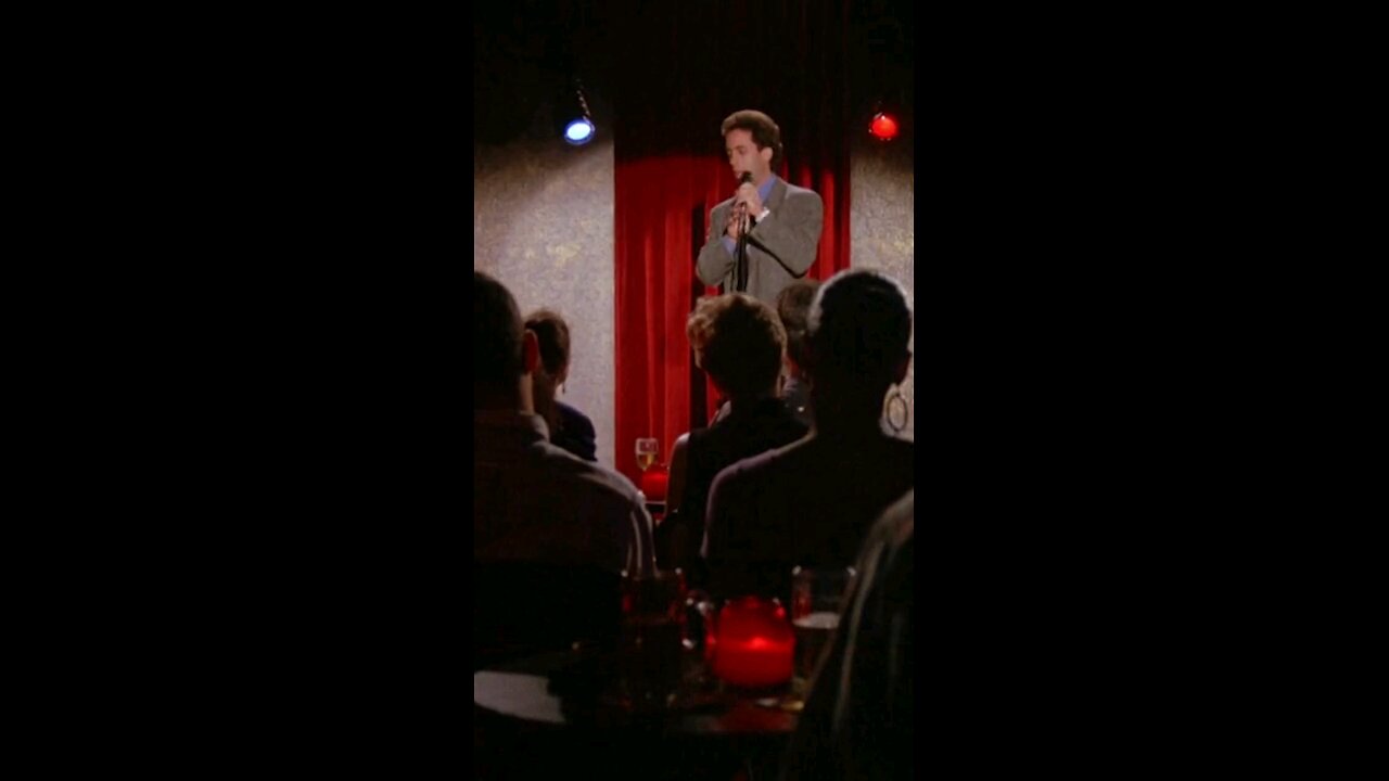 Jerry Seinfeld stand up during an episode