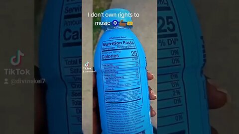 trying the blue raspberry prime drink 🧿👍🏾