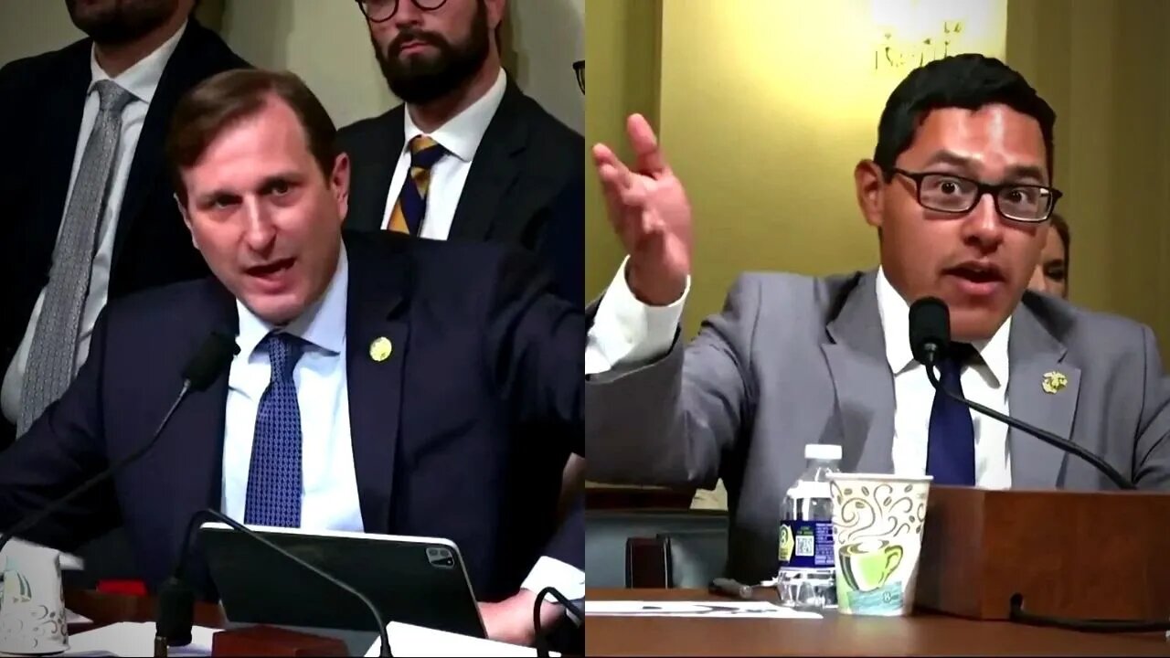 Townhall reporter HUMILIATES elitist Democrat Congressman