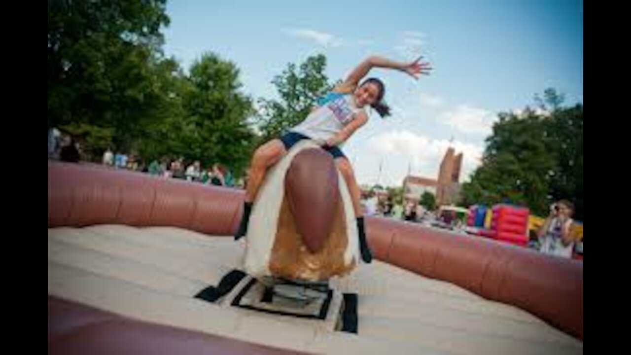 Funny Mechanical Bull Fails riding