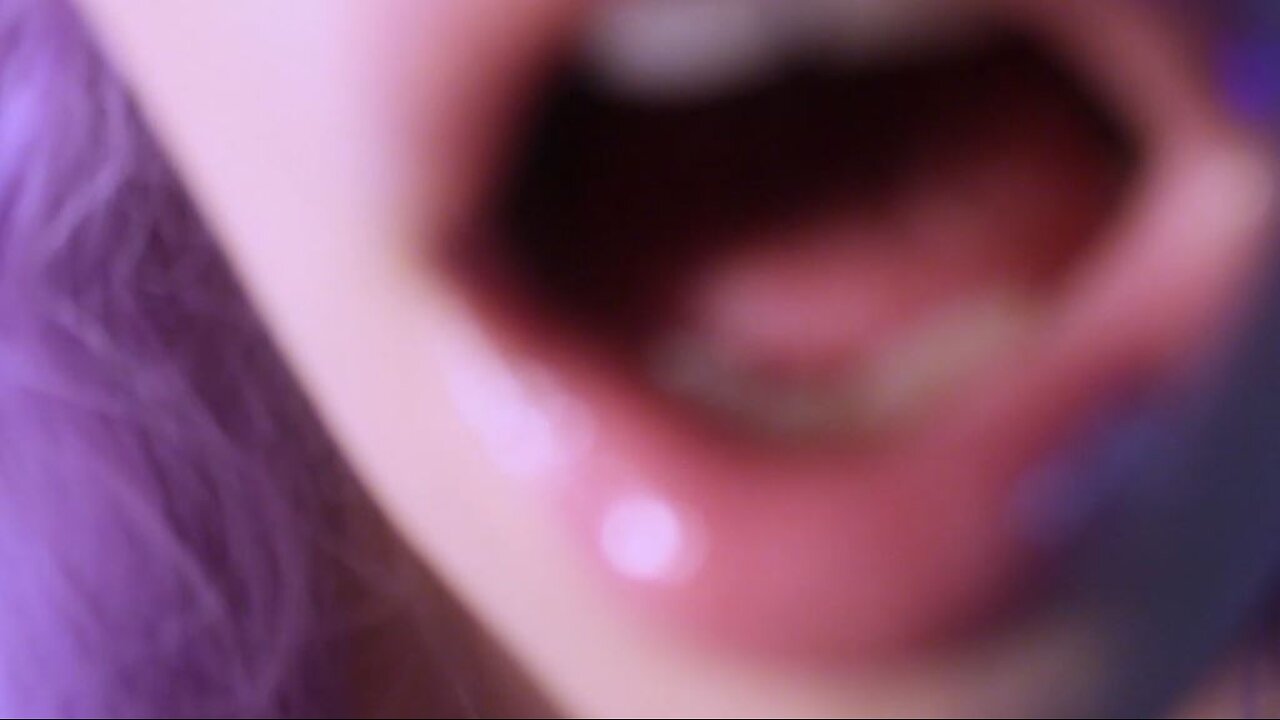 asmr lens fogging & tapping
