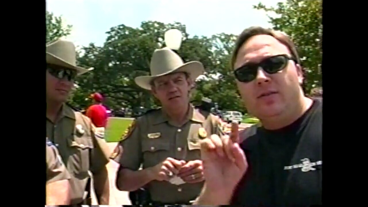 Alex Jones Exposes Fake Terrorism Attacks in Bell County, Texas