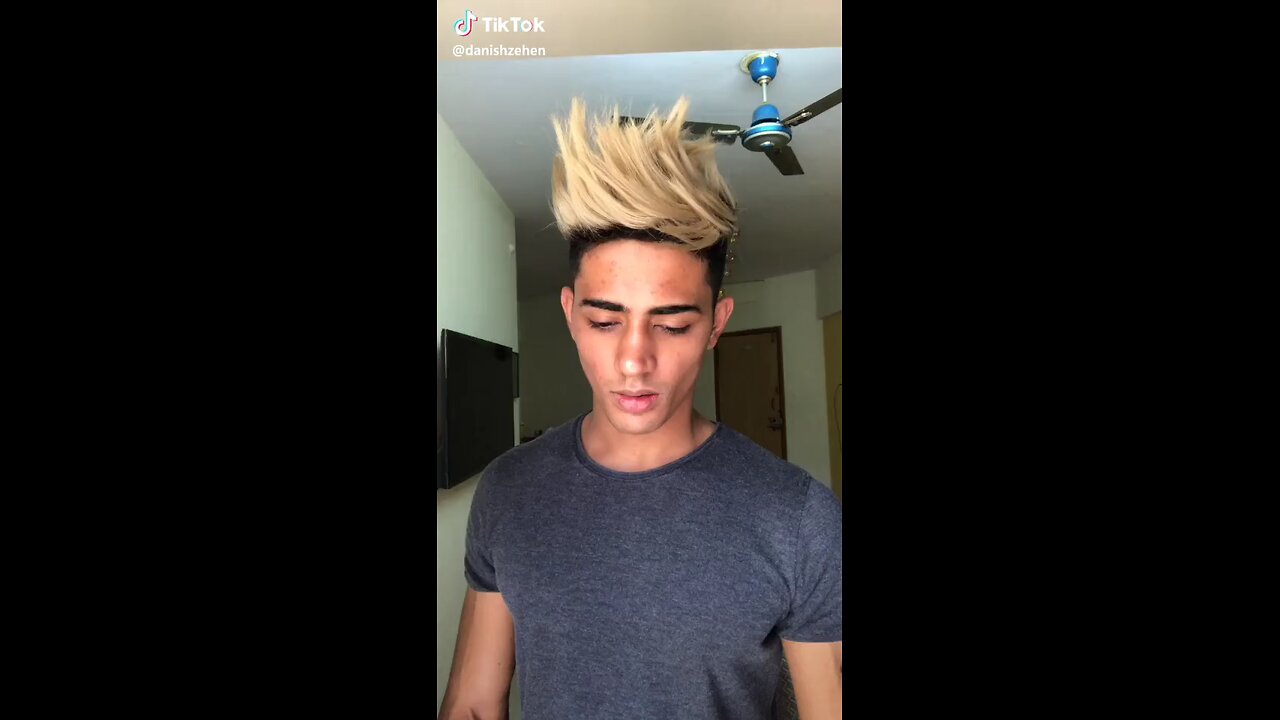 Danish Zehen TikTok video 2