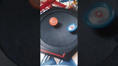 se liga nessa batalha #batalhadebeyblade #beybladeburst #beyblade