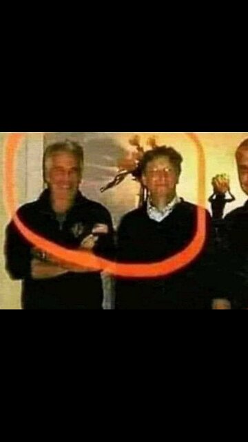 The raw milk conspiracy 😳😳😳