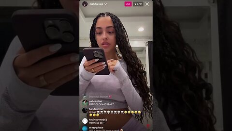 Malu Reading Out Stats About Dimples On Instagram Live (06.01.22)