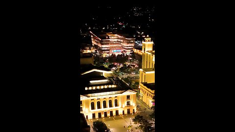 The new library is incredible! Take a moment to watch this. 🇸🇻👏🏻