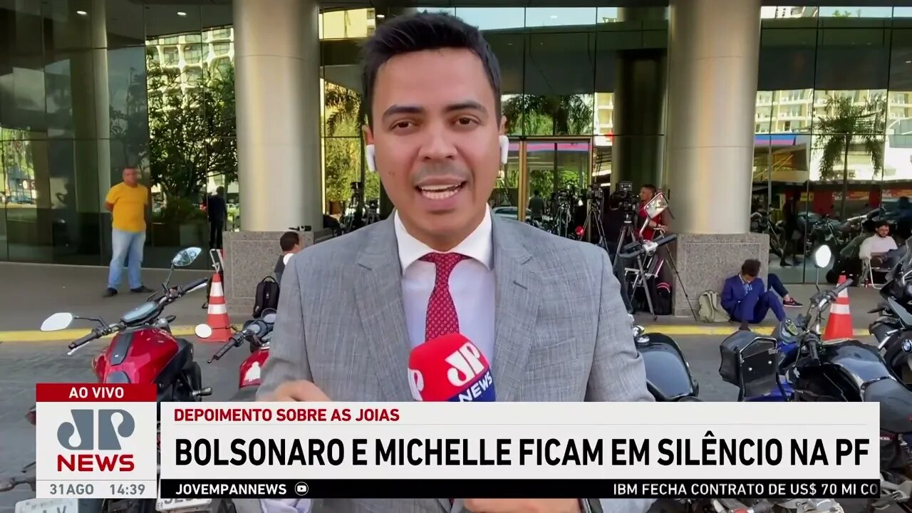 Bolsonaro e Michelle ficam em silêncio na PF em depoimento sobre caso das joias | LINHA DE FRENTE