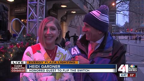 Heidi Gardner at the Evergy Plaza Lighting