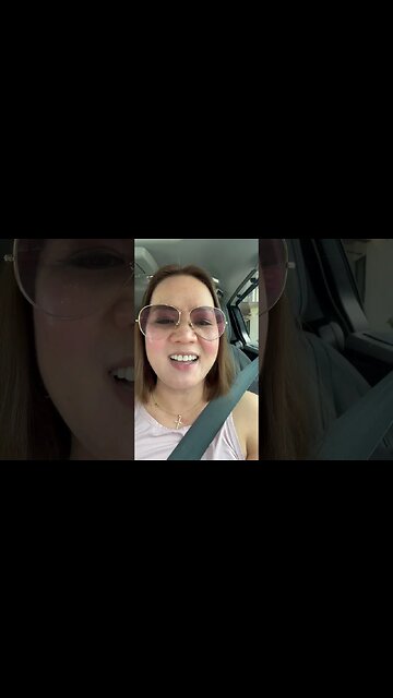 Các bạn Vino yêu xe Vinfast có 1 chiếc xe màu đỏ đang bị chết máy, các bạn tới đẩy phụ đi.😃