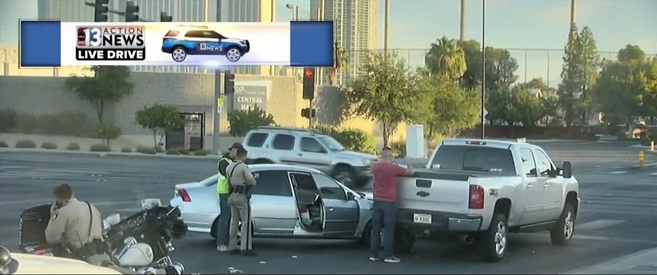 Crash blocking several lanes