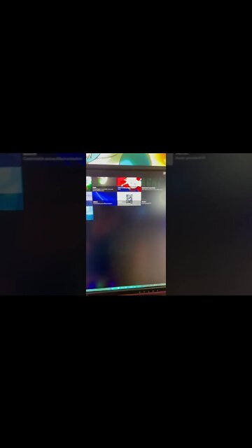 Set your own custom wallpaper!