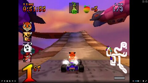 Crash Team Racing (PS1) - Hot Air Skyway Gameplay