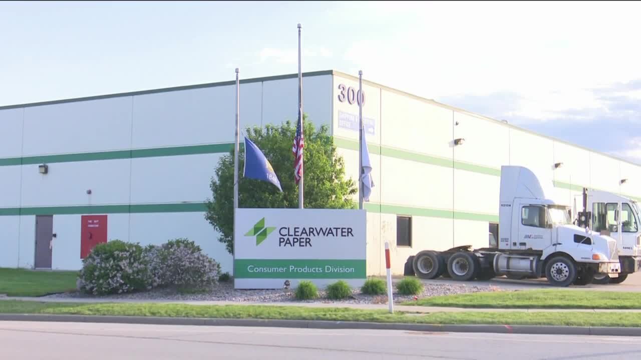 Clearwater Paper closing Neenah facility