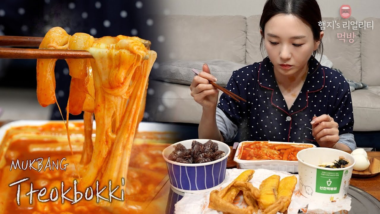 Cheesy Ttokbokki ☆ ft. Sundae, Deep Fried Squid, Spam & Mayo Rice