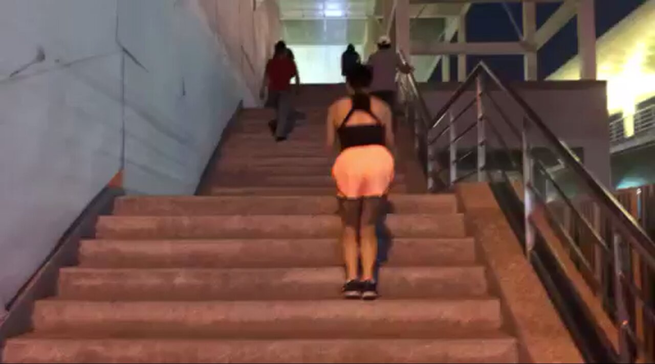 PHILIPPINE ALJANNA ON STAIRS TRAINING, SHE GOT HER GOALS RAN 10K UNDER HOUR- MANILA- PHILIPPINES