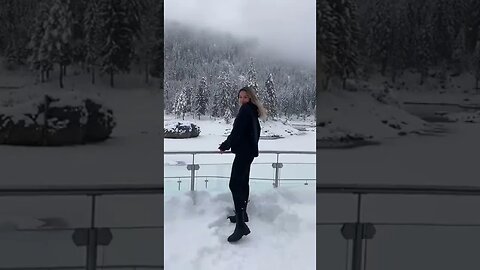 Winter In Swizzy TikTok dalinaelenaa