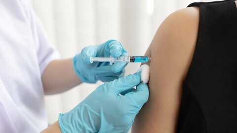 Trump PROMOTES the Vaccine #shorts