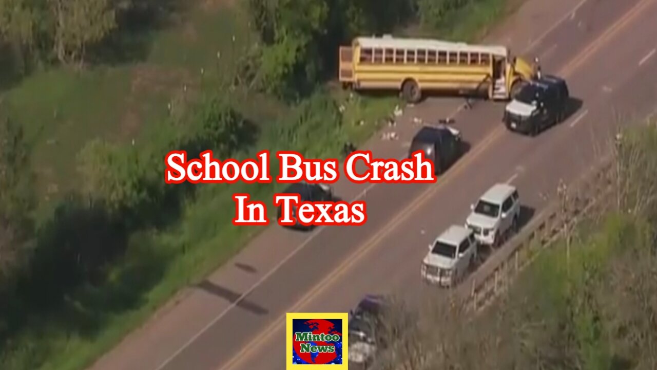 2 killed in school bus crash in Texas