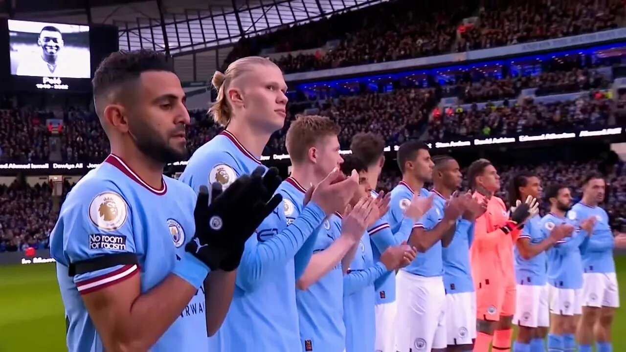 Ederson joins his team-mates to pay tribute to Pele ahead of Manchester City Premier League match