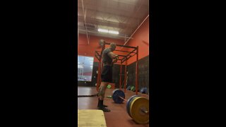 475lb deadlift