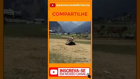 Vamos ver se o youtube vai mostrar este vídeo sobre Pessoa com deficiência