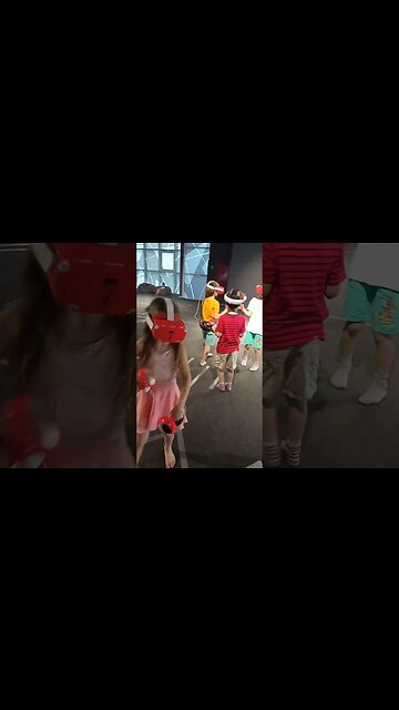 tiktok:unreal.md 🎮👾🕹️ #vr #vrclub #virtualreality #unrealvr #moldova #chisinau #vrarena 🖤@unrealmd