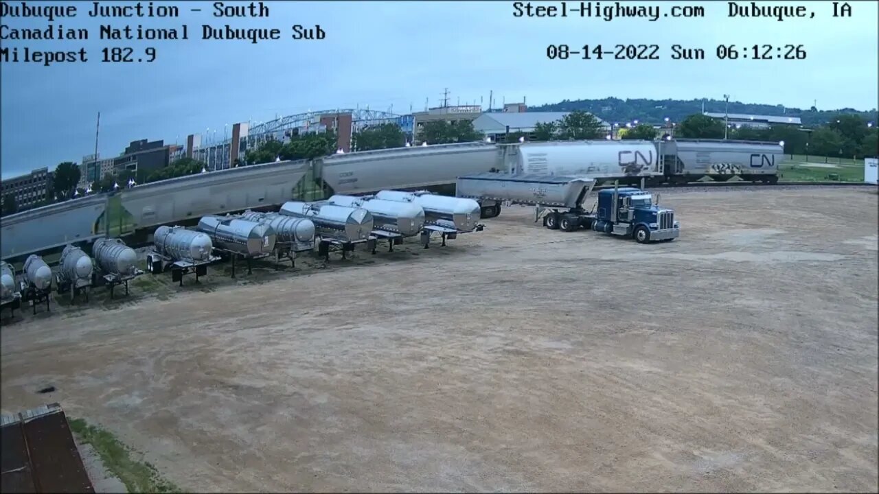 EB L565 Local at Dubuque Junction, IA and East Dubuque, IL on August 14, 2022 #steelhighway
