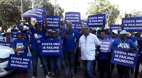 SOUTH AFRICA - KwaZulu-Natal - DA lead picket in PMB (Video) (rUp)