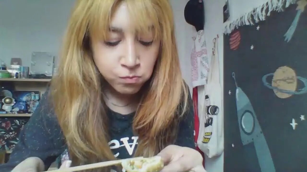 Chicken spring rolls #mukbang #asmr