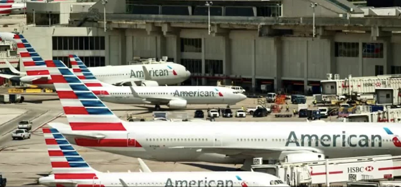 Family sues American Airlines, says turbulent landing ruined Las Vegas vacation