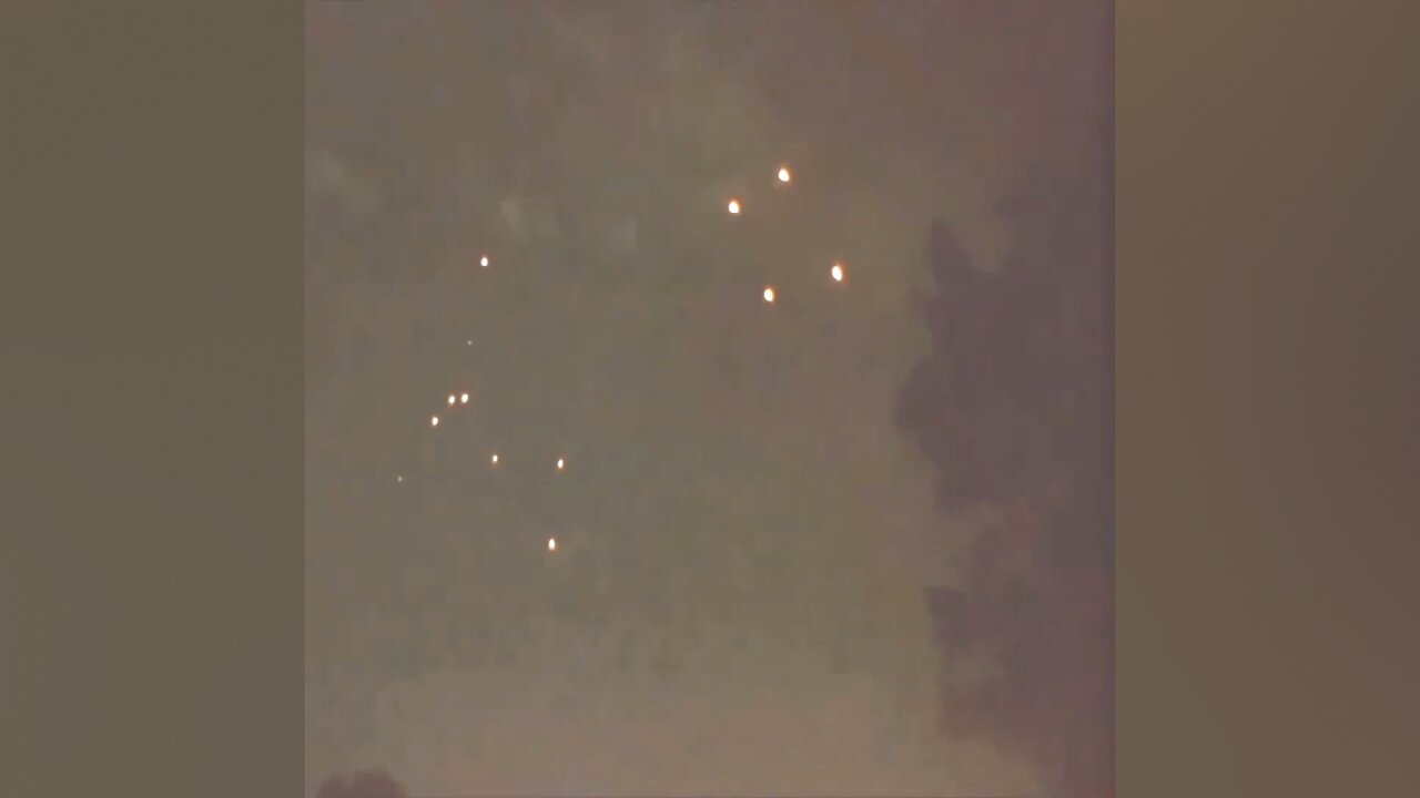 Multiple UFOs over Trenton, NJ