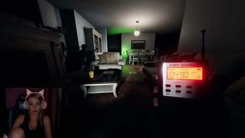 Στυλ FM 104.9 σποτάκι