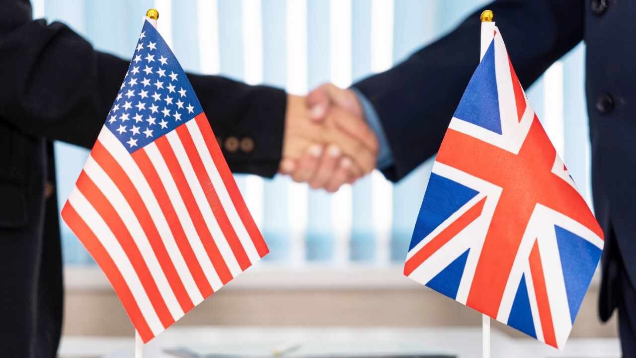 US and UK Financial Regulators Discuss Effective Crypto Oversight