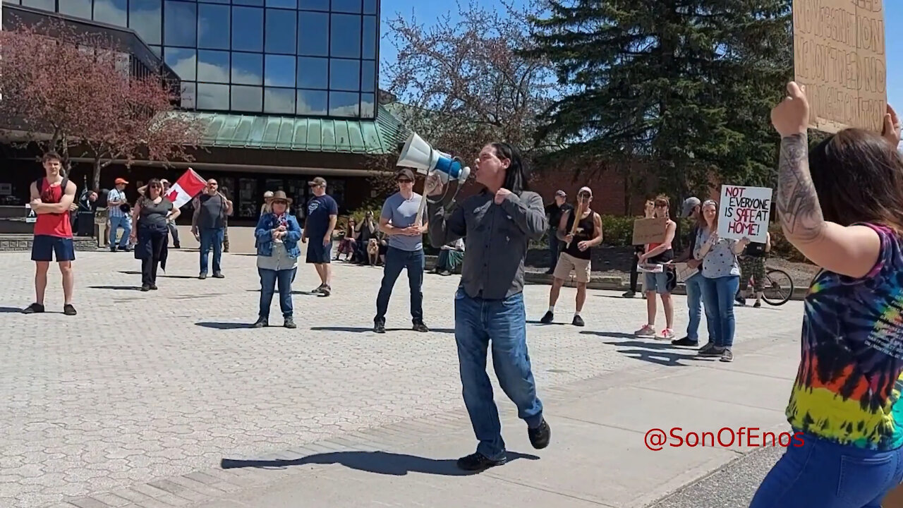 Freedom Rally North Bay, Ontario City Hall being called out for Crimes Against Humanity