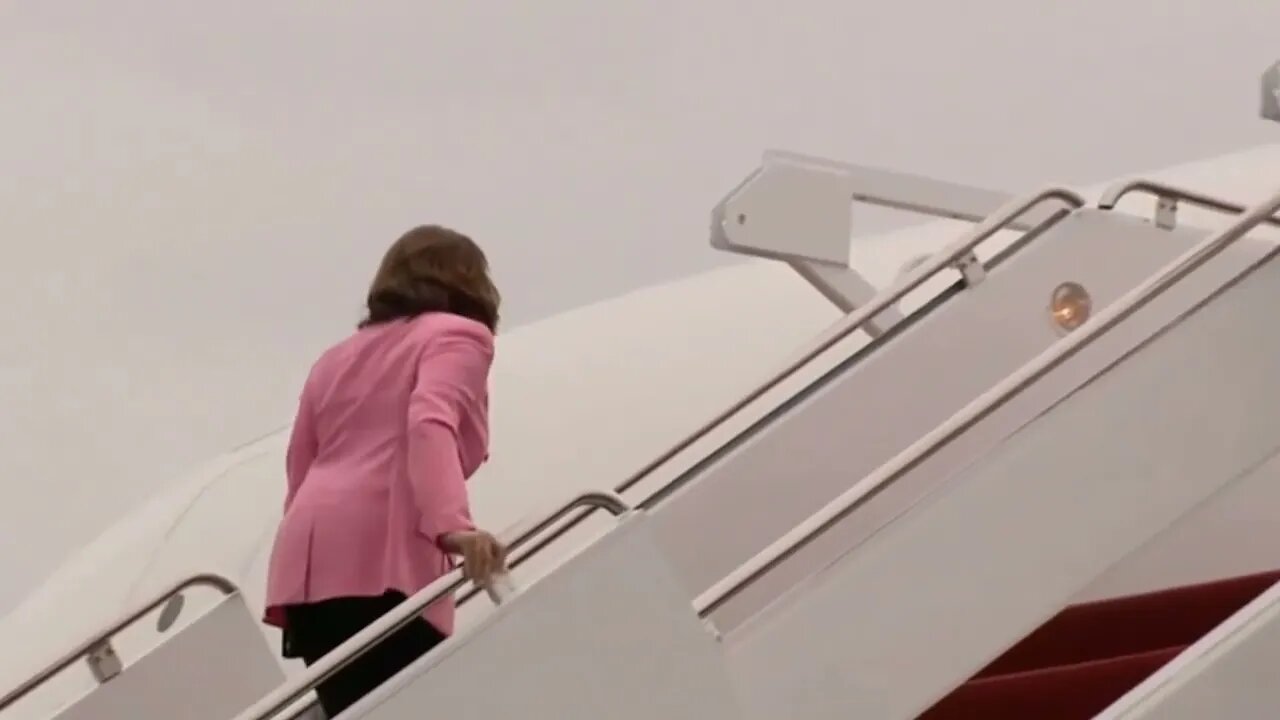 Kamala Harris Ignores All Questions As She Leaves For Charlotte, Including Q On Rebellion In Russia
