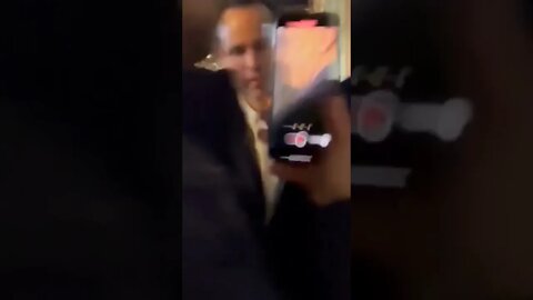 Ministros ouvem palavras de amor e carinho por parte de alguns brasileiros que moram fora do Brasil.