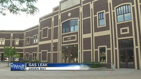 Gas leak in Green Bay sends four to hospital