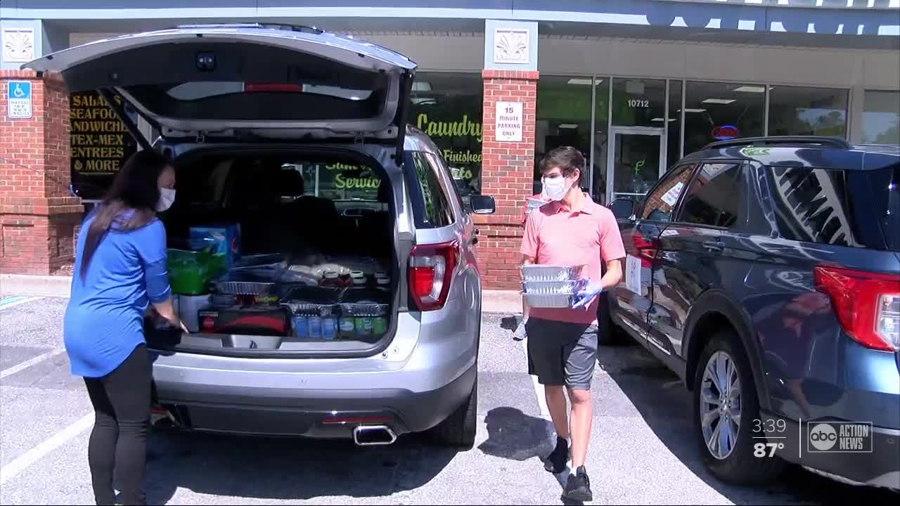 Pinellas County kids deliver food and flowers to retirement community