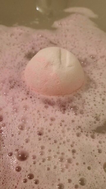 Bath bomb fun