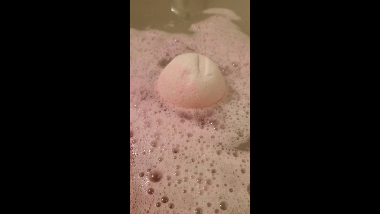 Bath bomb fun