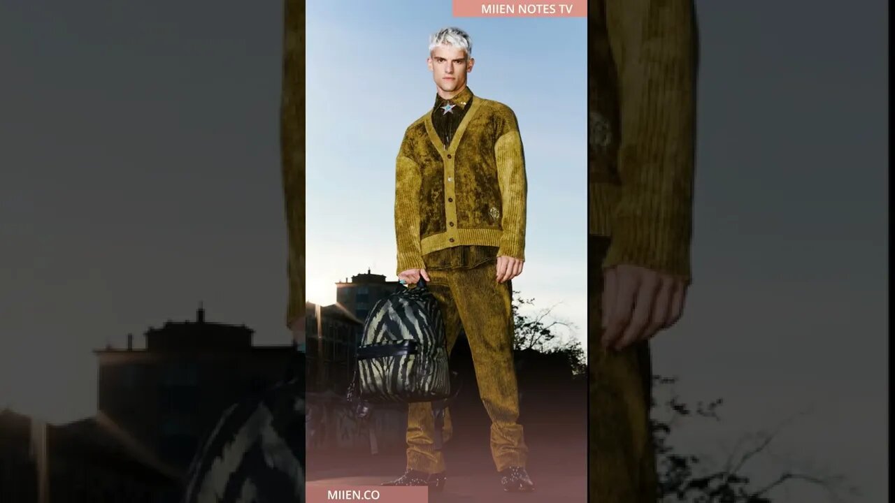 Roberto Cavalli Menswear Pre-Fall 2023 lookbook